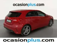 Usado Mercedes A180 AMG line 109 CV (80 kW) 2015 Rojo Utilitario