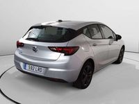 Usado Opel Astra Design & Tech 131 CV (96 kW) 2021 Gris Utilitario