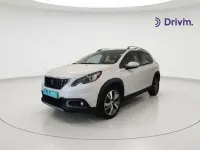 Usado Peugeot 2008 Allure 131 CV (96 kW) 2017 Blanco SUV
