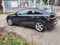 Usado Opel Astra GTC Sport 150 CV (110 kW) 2007 Negro Berlina