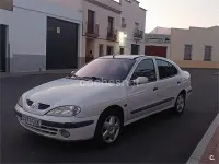 Usado Renault Mégane II Expression 110 CV (80 kW) 2003 Blanco Berlina