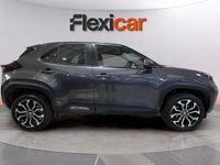 Usado Toyota Yaris Hybrid Active 116 CV (85 kW) 2024 Gris