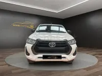 Usado Toyota HiLux 150 CV (110 kW) 2022 Blanco Pickup/Camioneta