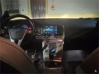 Usado Volvo XC60 Momentum 136 CV (100 kW) 2015 Azul SUV
