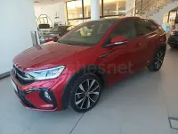 Usado VW Taigo R-line 110 CV (80 kW) 2022 Granate SUV