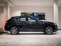 Usado Maserati Levante GT 330 CV (242 kW) 2023 Negro SUV