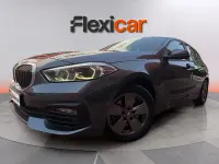 Usado BMW 118 140 CV (102 kW) 2021 Gris Berlina