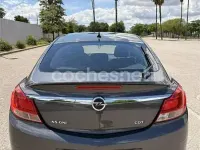 Usado Opel Insignia Edition 160 CV (117 kW) 2011 Gris / plata Berlina