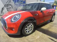 Usado Mini Cooper 136 CV (100 kW) 2018 Rojo Utilitario