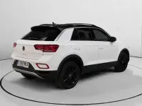 Usado VW T-Roc 110 CV (80 kW) 2023 SUV