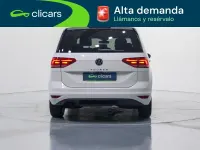Usado VW Touran Advance 150 CV (110 kW) 2023 Blanco Monovolumen
