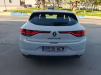 Usado Renault Mégane GrandTour Equilibre 116 CV (85 kW) 2022 Blanco Familiar
