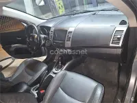 Usado Mitsubishi Outlander Motion 156 CV (114 kW) 2010 Gris / plata SUV