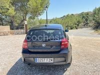 Usado BMW 120 177 CV (130 kW) 2008 Negro Utilitario