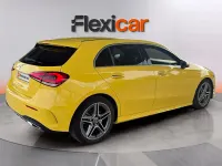 Usado Mercedes A220 190 CV (139 kW) 2022 Amarillo Berlina