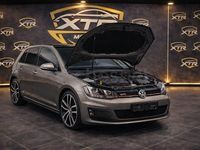 Usado VW Golf VII GTI 230 CV (169 kW) 2015 Gris / plata Berlina