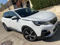 Usado Peugeot 3008 Allure 130 CV (95 kW) 2019 Blanco SUV