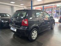 Usado VW Polo Conceptline 65 CV (47 kW) 2003 Negro Utilitario