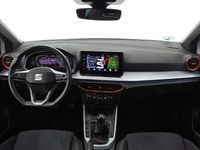 Usado Seat Arona FR 116 CV (85 kW) 2025 Gris SUV