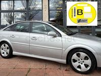 Usado Opel Vectra GTS Elegance 211 CV (155 kW) 2004 Gris / plata Berlina