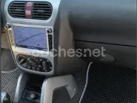 Usado Opel Tigra Sport 90 CV (66 kW) 2006 Gris / plata Descapotable