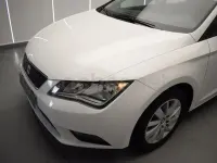 Usado Seat Leon Reference 105 CV (77 kW) 2014 Blanco Berlina