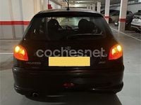 Usado Peugeot 206 90 CV (66 kW) 2005 Negro Berlina