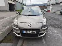Usado Renault Scenic E-Tech 105 CV (77 kW) 2010 Beige Monovolumen