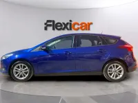 Usado Ford Focus 125 CV (91 kW) 2016 Azul Berlina