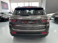 Usado Jeep Compass Limited 140 CV (102 kW) 2019 Gris SUV