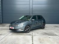 Usado Skoda Fabia Ambition 95 CV (69 kW) 2018 Gris / plata Utilitario