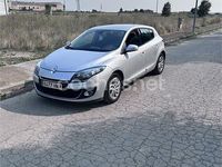 Usado Renault Mégane Business 110 CV (80 kW) 2012 Gris / plata Berlina