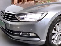 Usado VW Passat 150 CV (110 kW) 2020 Gris / plata Berlina