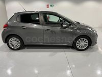 Usado Peugeot 208 Style 100 CV (73 kW) 2018 Gris / plata Utilitario
