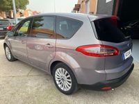 Usado Ford S-MAX Titanium 140 CV (102 kW) 2015 Gris / plata Monovolumen