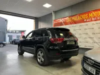 Usado Jeep Grand Cherokee Overland 241 CV (177 kW) 2012 Negro SUV