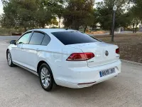 Usado VW Passat 120 CV (88 kW) 2015 Blanco Berlina
