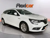 Usado Renault Mégane GrandTour Zen 131 CV (96 kW) 2017 Blanco Familiar