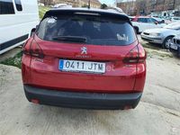 Usado Peugeot 2008 Active 110 CV (80 kW) 2016 Granate SUV