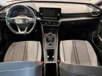 Usado Seat Leon Style 110 CV (80 kW) 2023 Rojo Utilitario