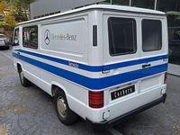 Usado Mercedes 260 72 CV (52 kW) 1989 Blanco Monovolumen