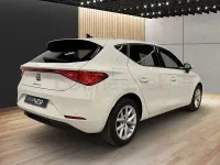 Usado Seat Leon Style 115 CV (84 kW) 2021 Blanco Berlina