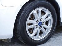 Usado Ford Transit Trend 120 CV (88 kW) 2020 Blanco Familiar