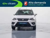 Usado Seat Arona Ecomotive 95 CV (69 kW) 2019 Blanco SUV