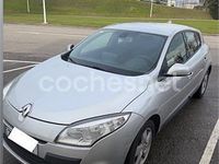 Usado Renault Mégane Dynamique 110 CV (80 kW) 2011 Gris / plata Berlina