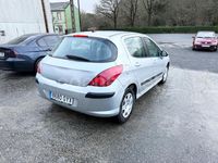 Usado Peugeot 308 Business-Line 90 CV (66 kW) 2010 Gris / plata Berlina