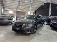 Usado Lexus CT200h Sport Line 136 CV (100 kW) 2013 Gris Utilitario