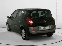 Usado Renault Scénic Dynamique 105 CV (77 kW) 2008 Negro Monovolumen