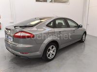 Usado Ford Mondeo Ghia 140 CV (102 kW) 2008 Gris / plata Berlina