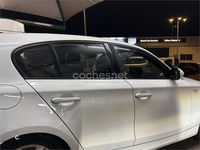 Używany BMW 118 143 KM (105 kW) 2009 Biały Hatchback